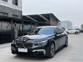 宝马7系 730Li 2.0T 自动 领先型M运动套装 