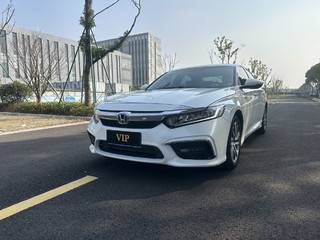 凌派 1.0T 豪华版 