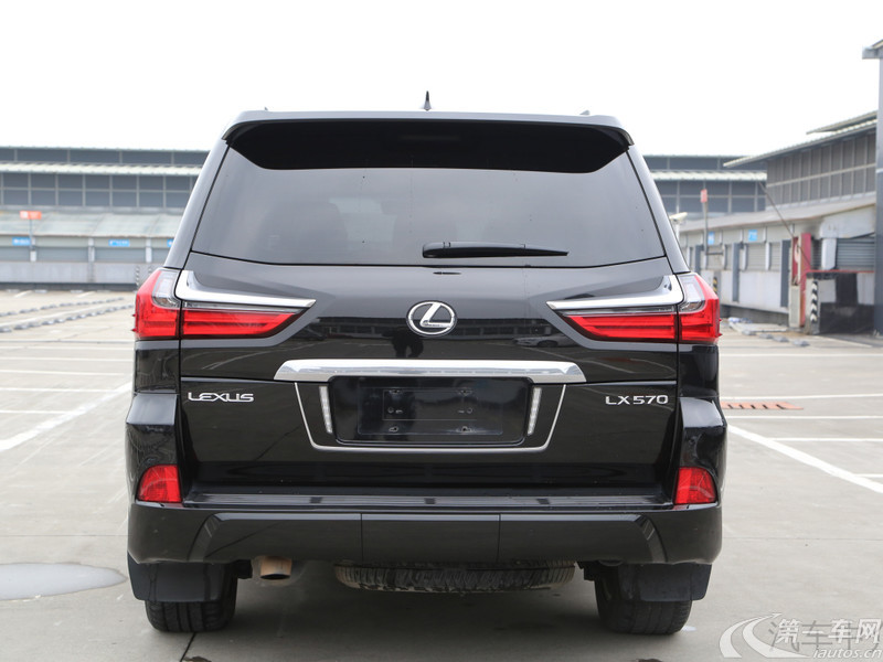 雷克萨斯LX 570 [进口] 2019款 5.7L 自动 四驱 动感豪华版 