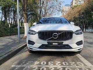 沃尔沃XC60 T5 2.0T 自动 智逸豪华版 