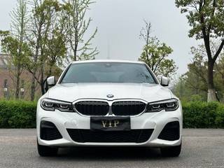 宝马3系 320i 2.0T 自动 运动套装 