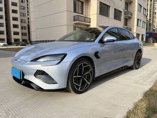 比亚迪海豹 0.0T 自动 700km长续航版 