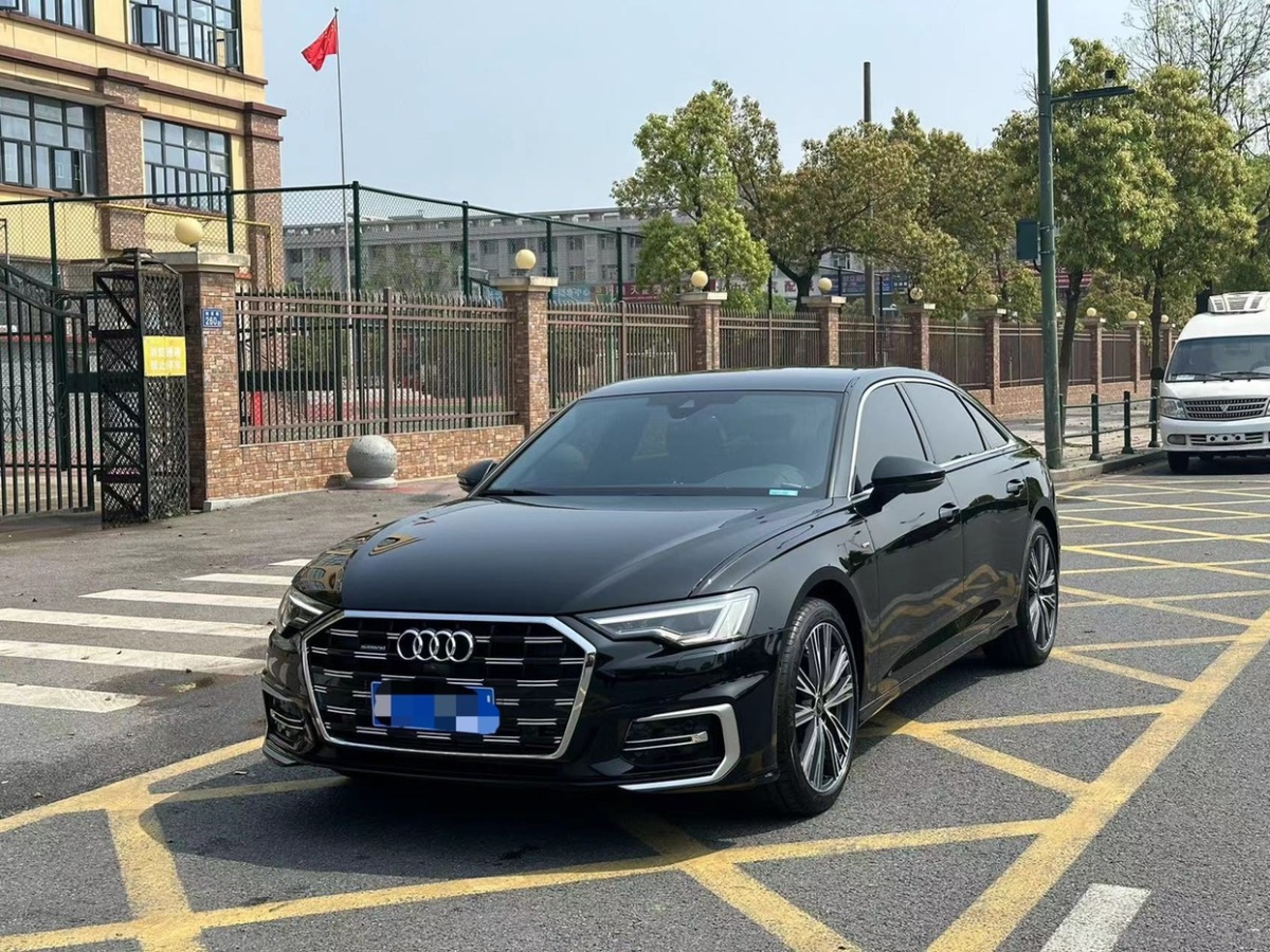 奥迪A6L 45TFSI 2023款 2.0T 自动 尊享动感型 价格0万