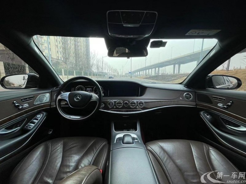 奔驰S级 S400 [进口] 2014款 3.0T 自动 汽油 尊贵型加长版 