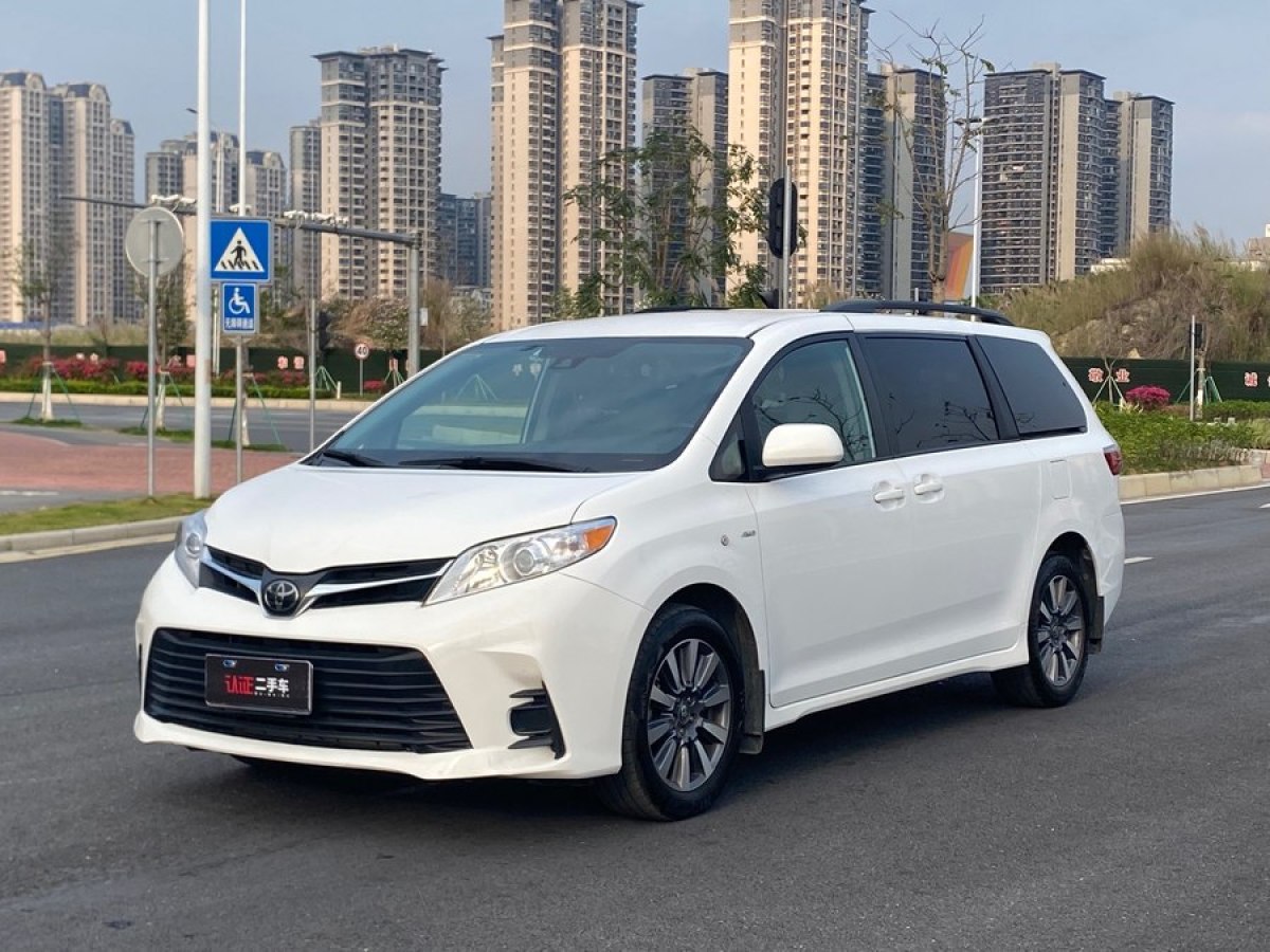 丰田塞纳 [进口] 2015款 3.5L 自动 7座 XLE美规版平行进口价格0万