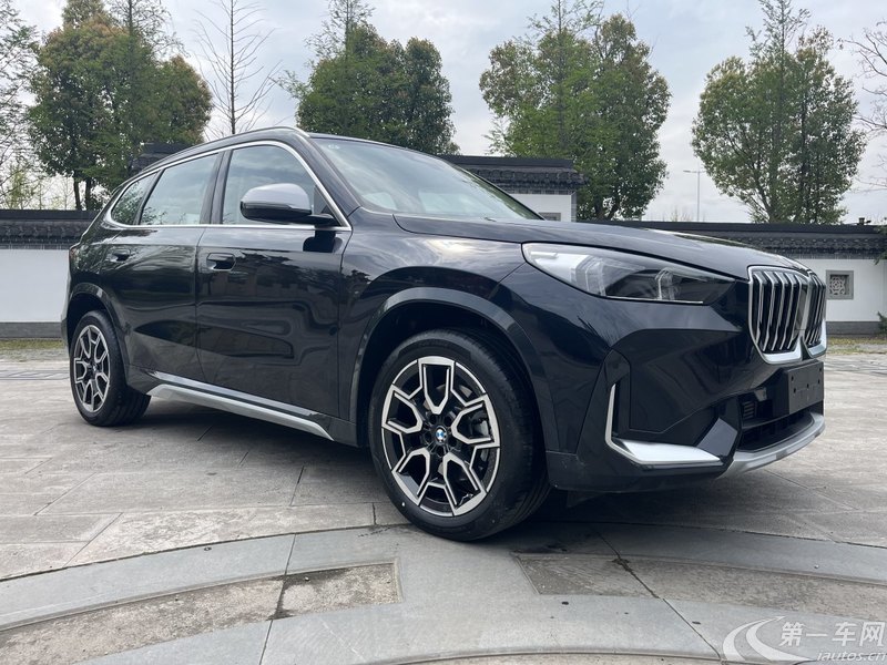 宝马X1 xDrive25Li 2023款 2.0T 自动 四驱 汽油 X设计套装 (国Ⅵ) 