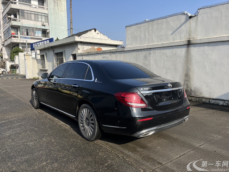 奔驰E级 E300L 2020款 2.0T 自动 汽油 时尚型 (国Ⅵ) 