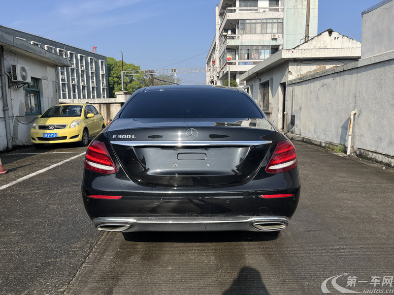 奔驰E级 E300L 2020款 2.0T 自动 汽油 时尚型 (国Ⅵ) 