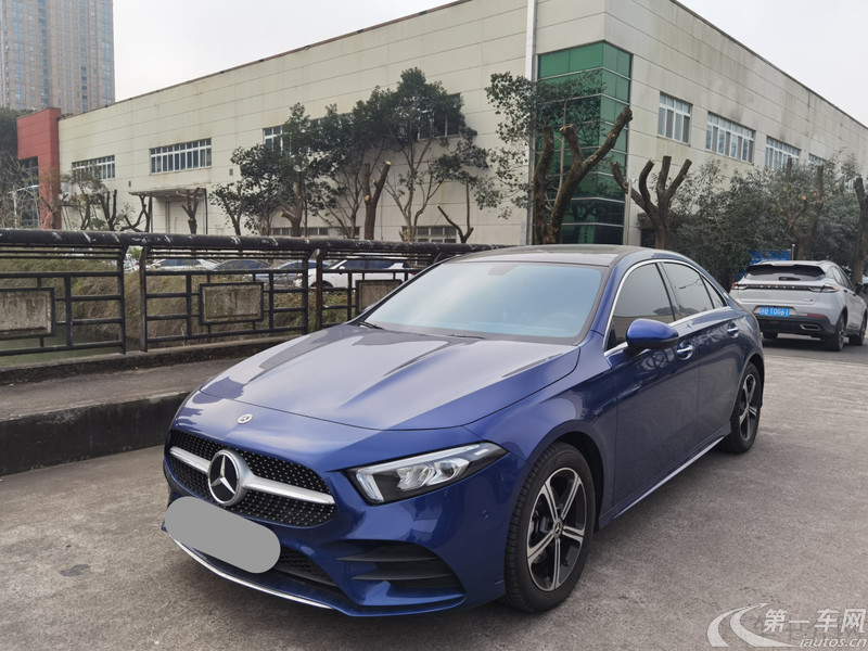 【新乡二手奔驰A级三厢】奔驰A级 A200L 2023款 1.3T 自动 时尚型