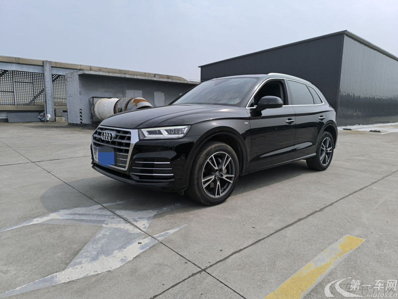 奥迪Q5L 40TFSI 2018款 2.0T 自动 荣享时尚型 (国Ⅴ) 