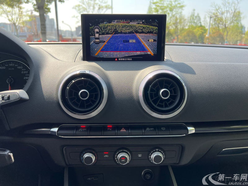 奥迪A3 35TFSI 2018款 1.4T 自动 汽油 风尚型30周年Sportback (国Ⅴ) 