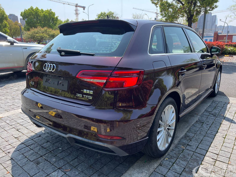奥迪A3 35TFSI 2018款 1.4T 自动 汽油 风尚型30周年Sportback (国Ⅴ) 