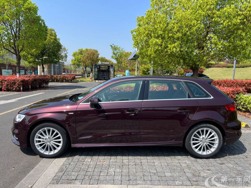 奥迪A3 35TFSI 2018款 1.4T 自动 汽油 风尚型30周年Sportback (国Ⅴ) 