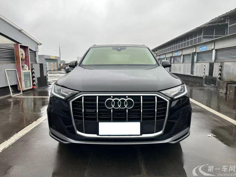 奥迪Q7 55 [进口] 2022款 3.0T 自动 冰雪运动型quattro-S-line 