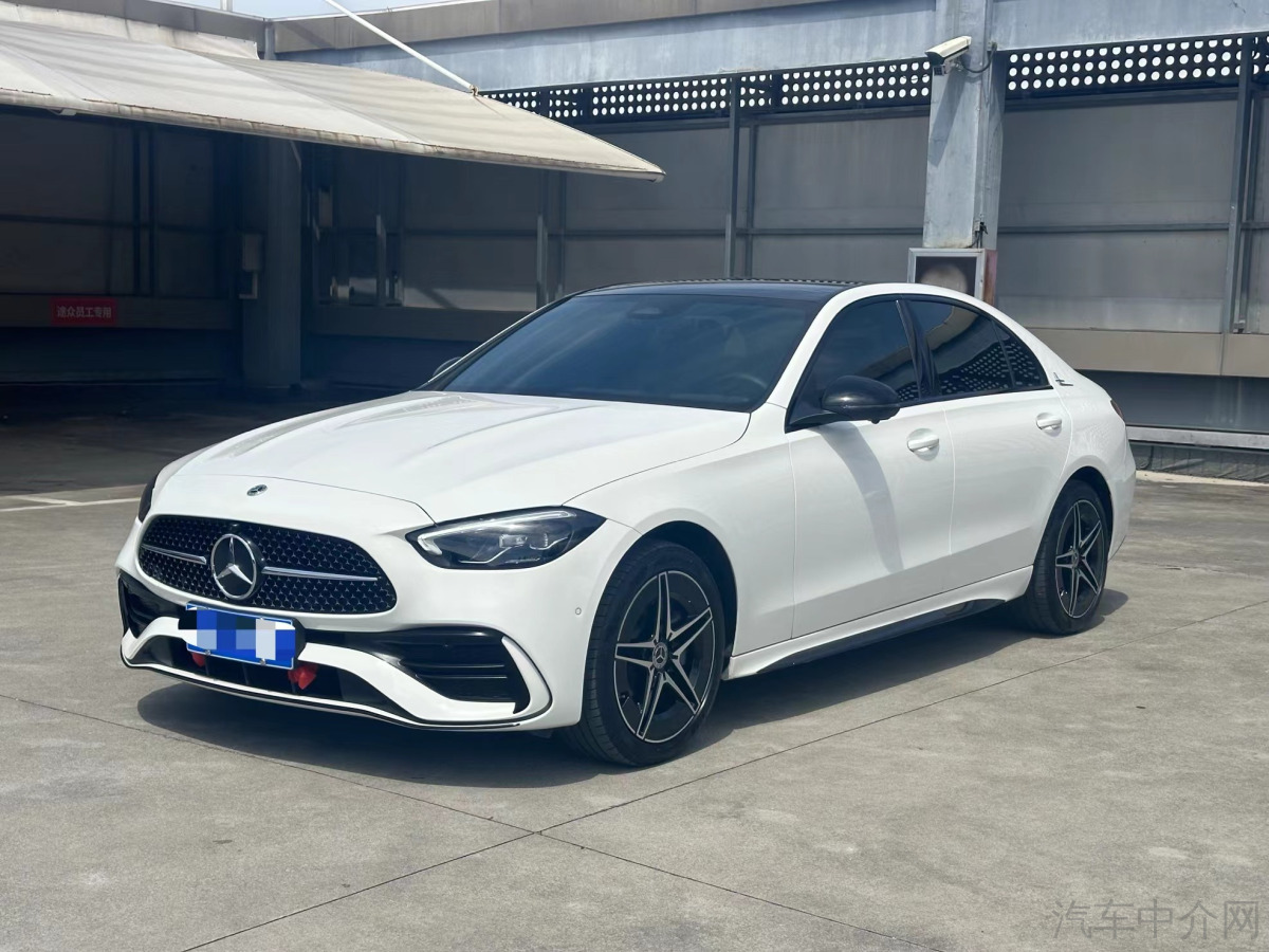 奔驰C级 C260L 2023款 1.5T 自动 改款皓夜运动版 价格0万 