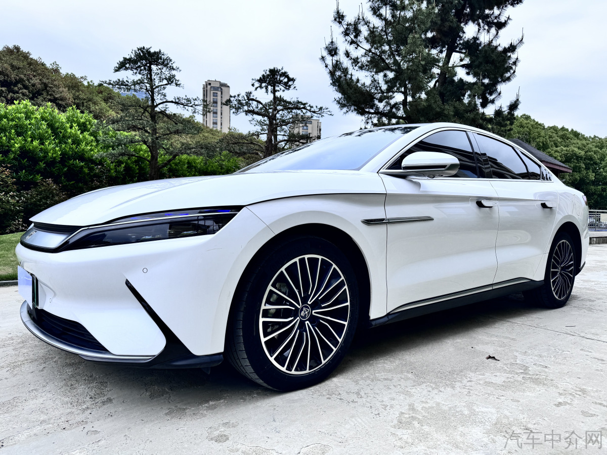 比亚迪汉EV 2022款 自动 715KM尊荣型 纯电动价格0万 