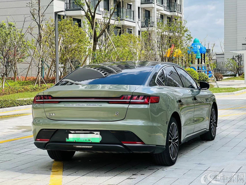 比亚迪汉EV 2022款 自动 610KM尊享型 纯电动 