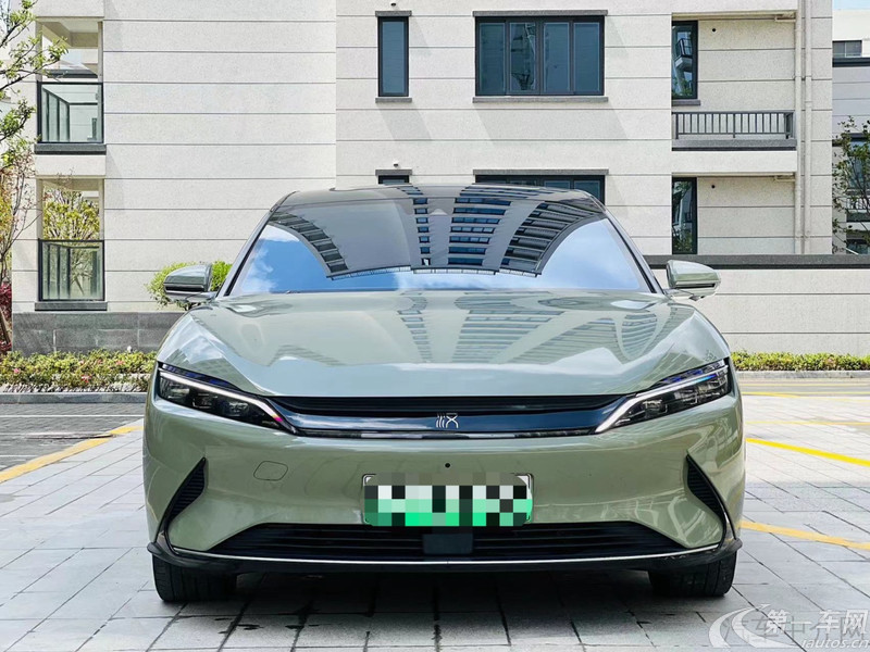 比亚迪汉EV 2022款 自动 610KM尊享型 纯电动 