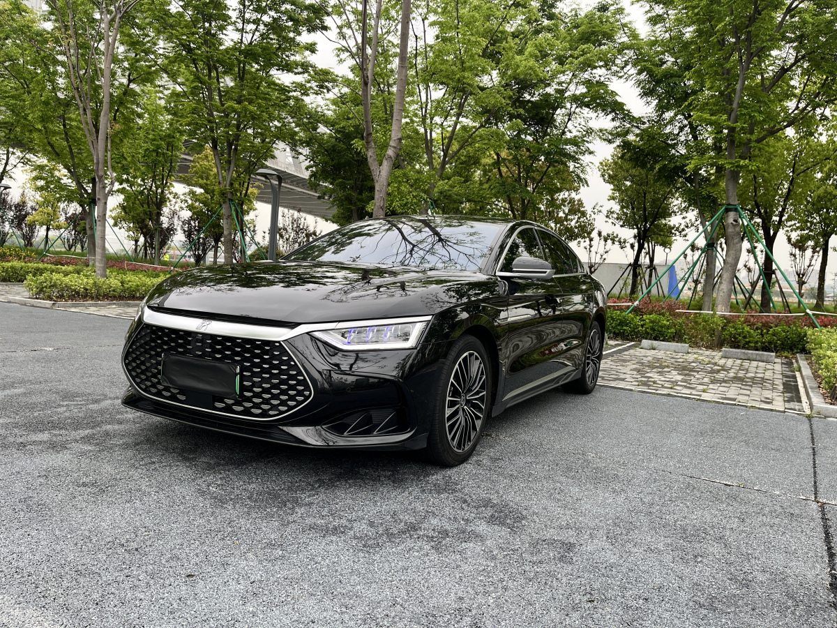 比亚迪汉DM i 2022款 1.5T 自动 121KM尊享型 价格0万 