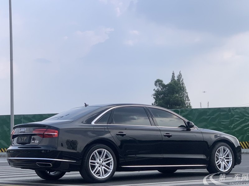 奥迪A8L 45TFSI [进口] 2016款 3.0T 自动 汽油 时尚型 