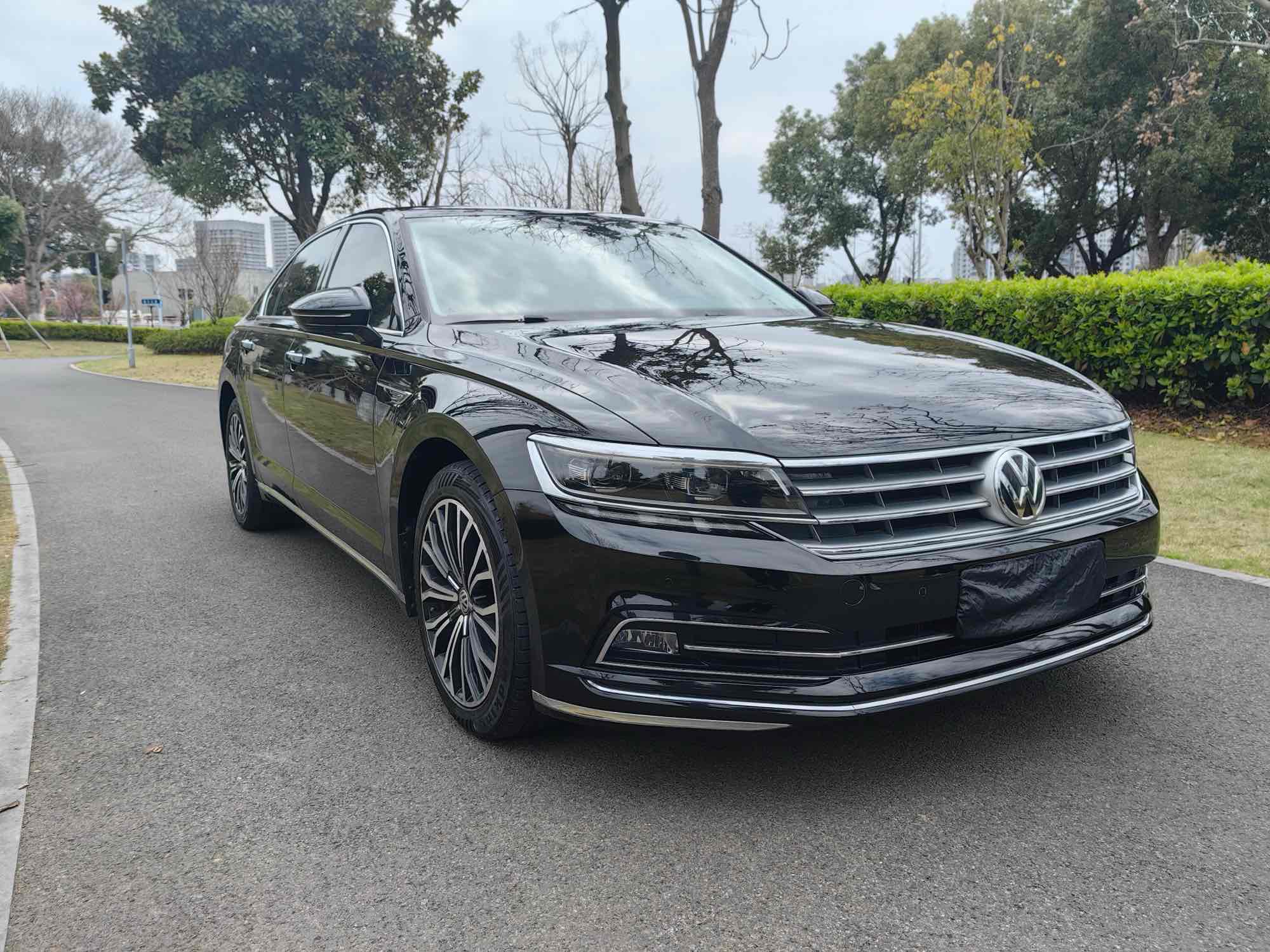 大众辉昂 2018款 2.0T 自动 380TSI豪华版 价格0万 