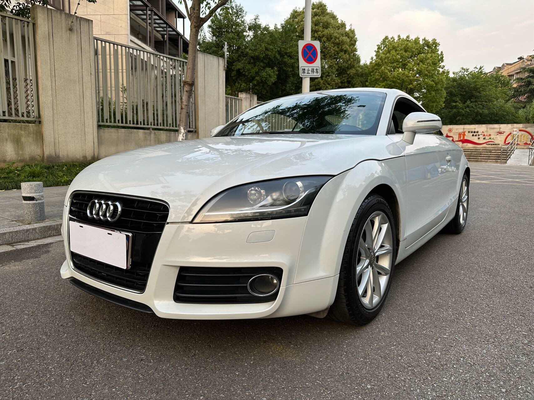 奥迪TT [进口] Coupe 2011款 2.0T 自动 汽油价格0万