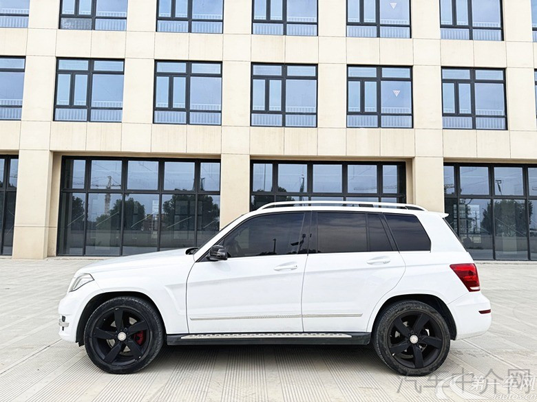 奔驰GLK GLK300 2013款 3.0L 自动 汽油 时尚型 (国Ⅴ) 