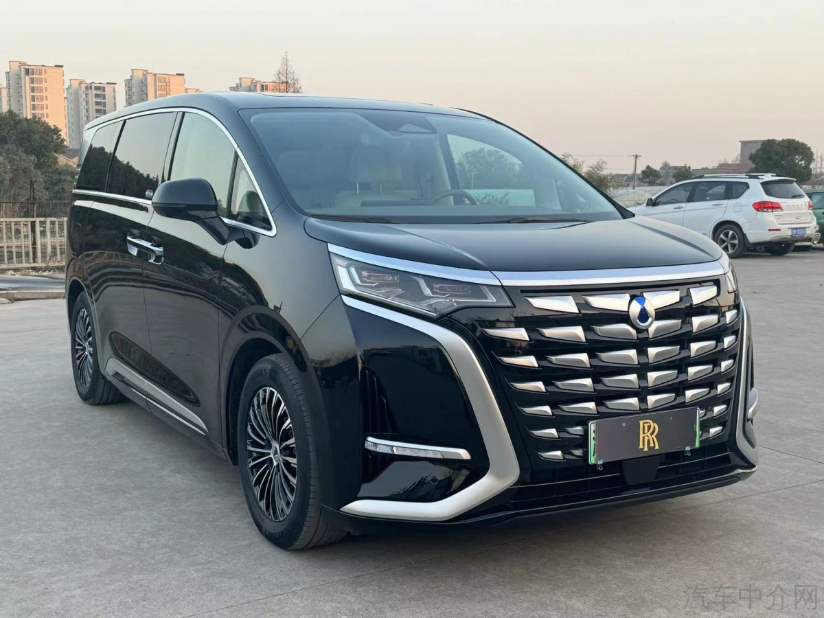 比亚迪e9 2022款 0.0T 自动 商务版价格0万 