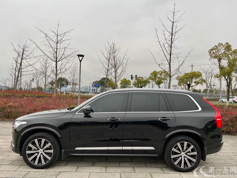 沃尔沃XC90 B5 [进口] 2022款 2.0T 自动 四驱 汽油 智行豪华版 