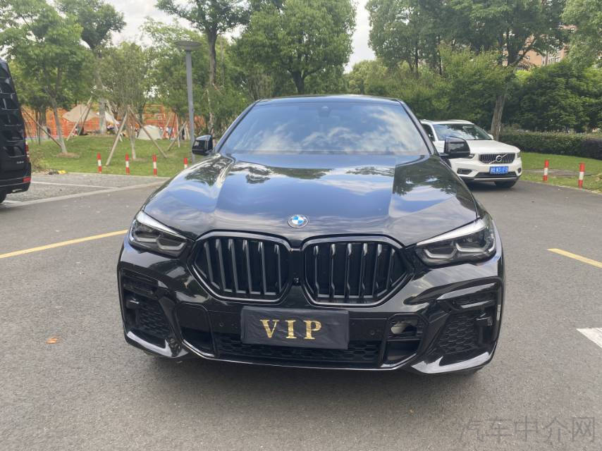 宝马X6 xDrive30i [进口] 2022款 2.0T 自动 四驱 汽油 M运动套装价格0万