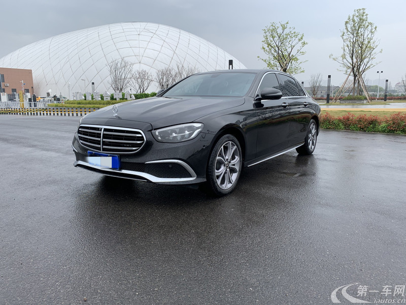 【石家庄二手奔驰E级】奔驰E级 300L 2022款 2.0T 自动 汽油 豪华型