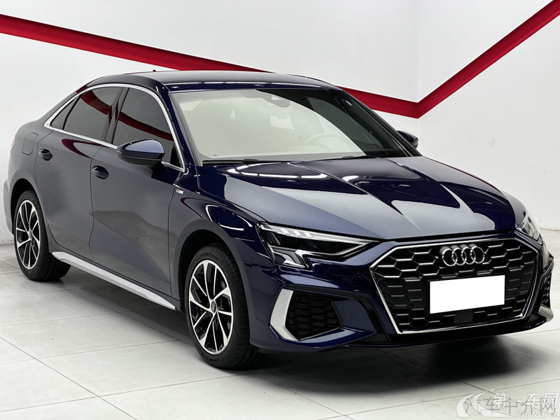 奥迪A3 L35TFSI 2022款 1.4T 自动 Limousine进取运动型 (国Ⅵ) 