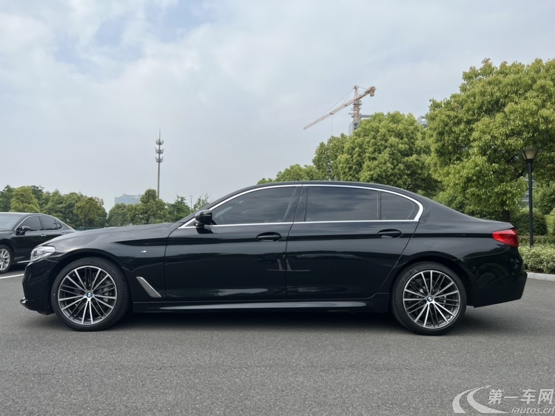 宝马5系 530Li 2020款 2.0T 自动 汽油 领先型M运动套装 (国Ⅵ) 