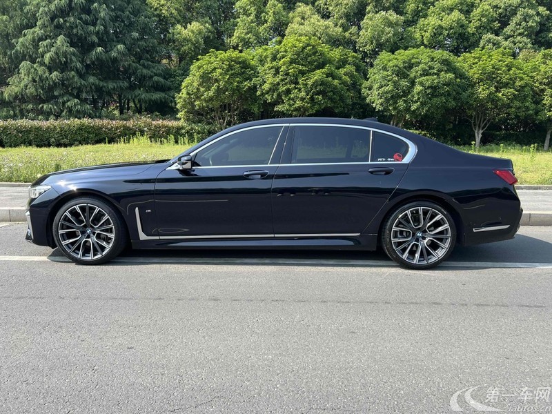 宝马7系 740Li [进口] 2019款 3.0T 自动 汽油 领先型M运动套装 