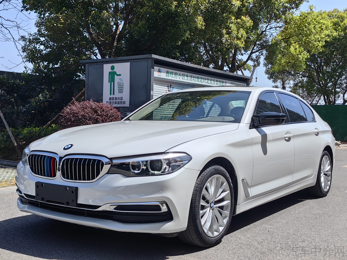 宝马5系 525Li 2020款 2.0T 自动 汽油 豪华套装 价格0万