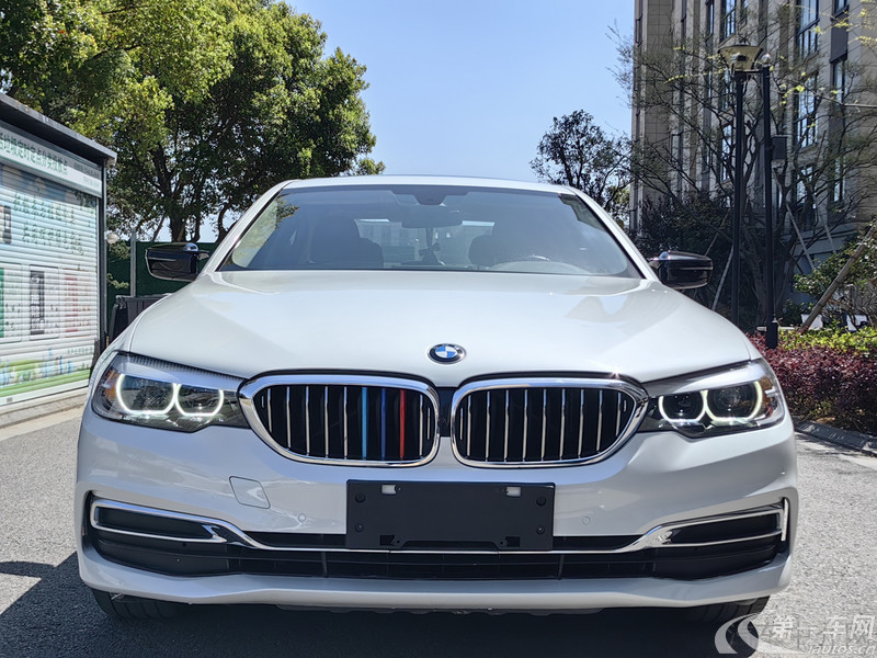 宝马5系 525Li 2020款 2.0T 自动 汽油 豪华套装 (国Ⅵ) 