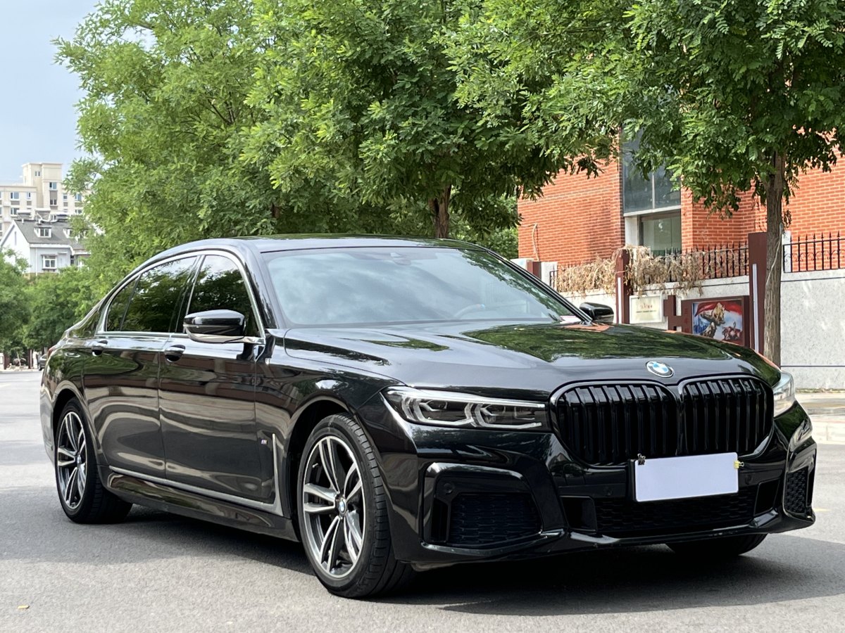 宝马7系 740Li [进口] 2021款 3.0T 自动 汽油 尊享型M运动套装价格0万 