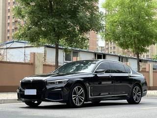 宝马7系 740Li 3.0T 自动 尊享型M运动套装 