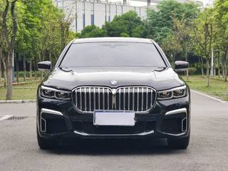 宝马7系 730Li 2.0T 自动 改款M运动套装 