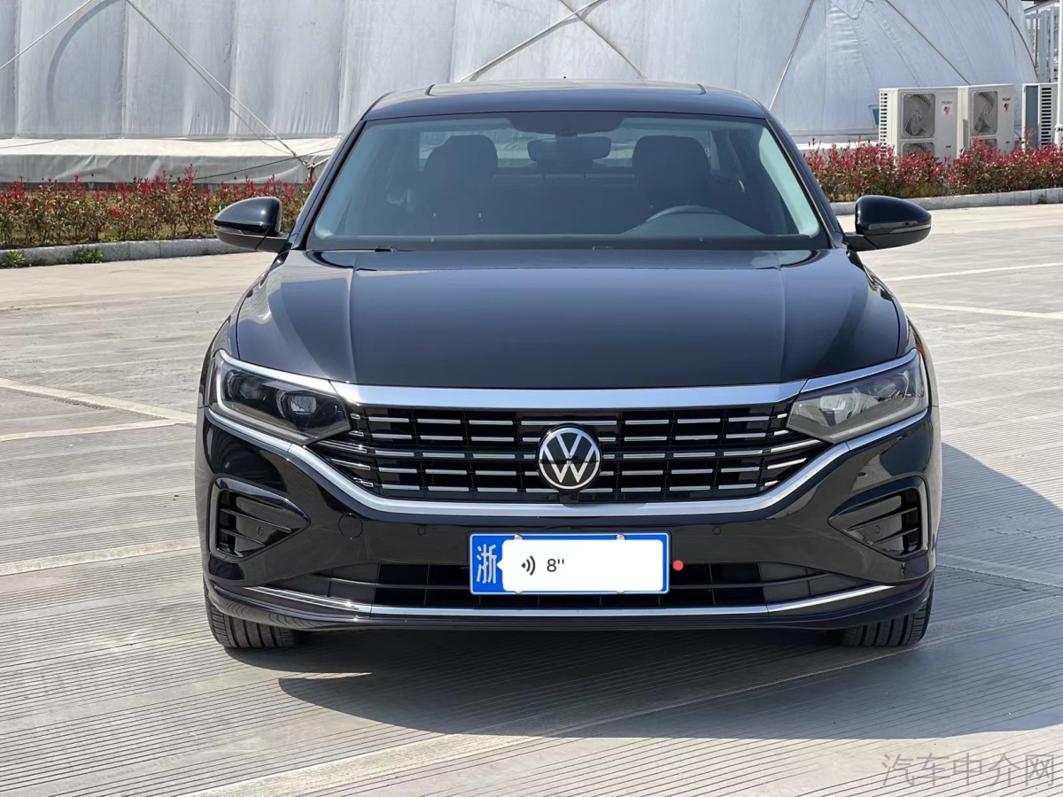 大众帕萨特 2023款 2.0T 自动 汽油 330TSI精英版 价格0万
