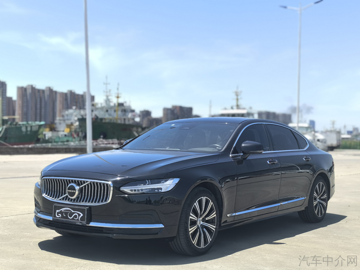 沃尔沃S90 B5 2022款 2.0T 自动 智雅豪华版 价格0万 