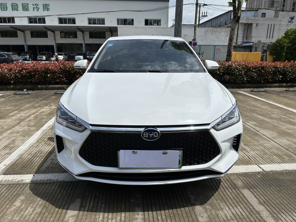 比亚迪e2 2021款 自动 尊贵型 纯电动价格0万