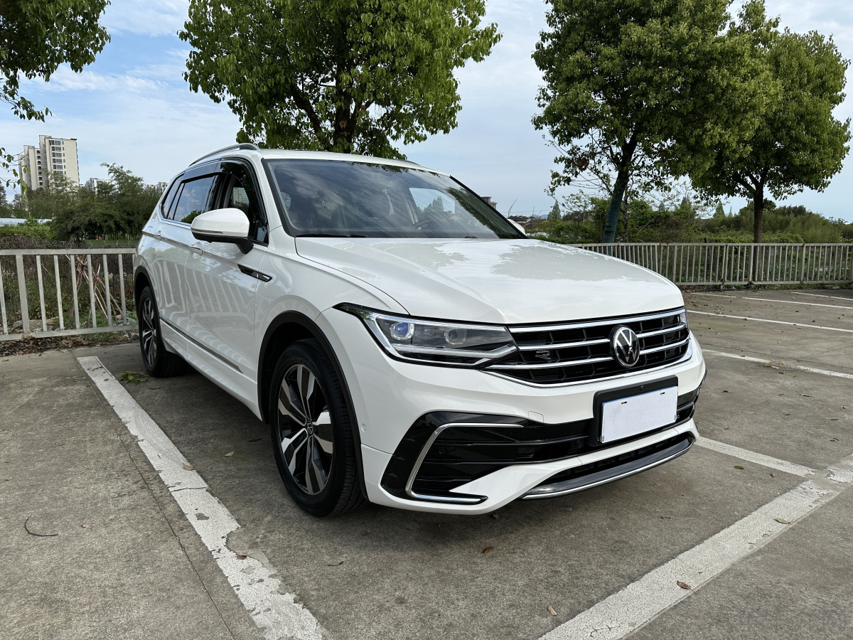 大众途观L R二手车 二手Line 2022款 2.0T 自动 越享版 价格0万 