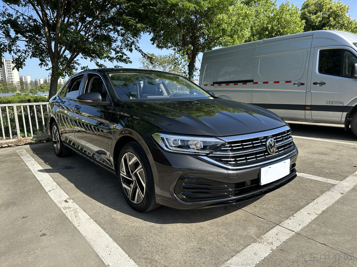 大众速腾 2023款 1.5T 自动 300TSI超越版 价格0万 