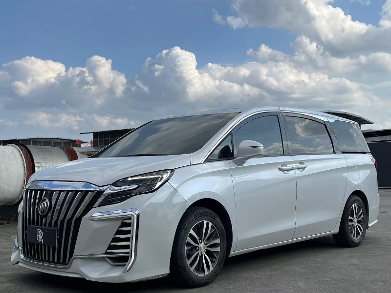 别克GL8 2021款 2.0T 自动 7座 653T尊享型 价格0万