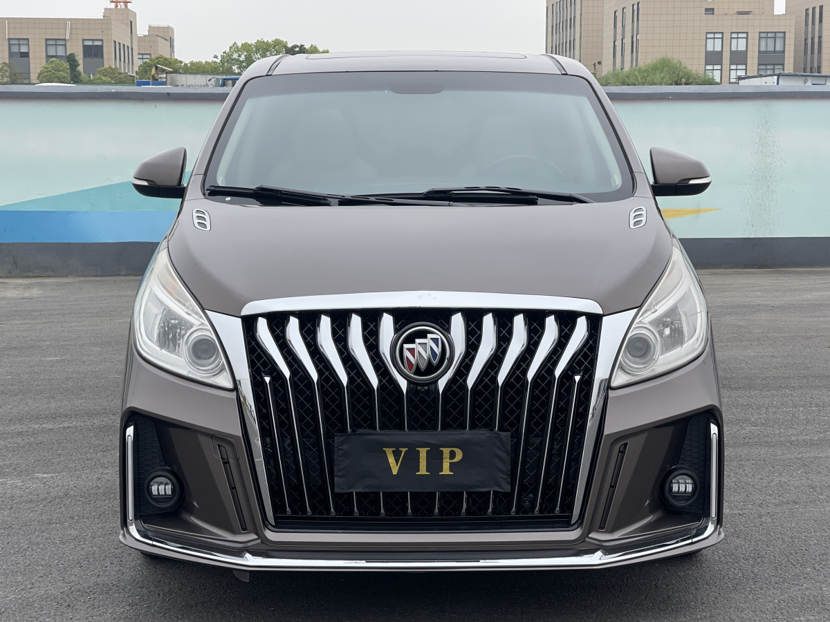 别克GL8 2015款 2.4L 自动 7座 豪华商务尊享版 价格0万 