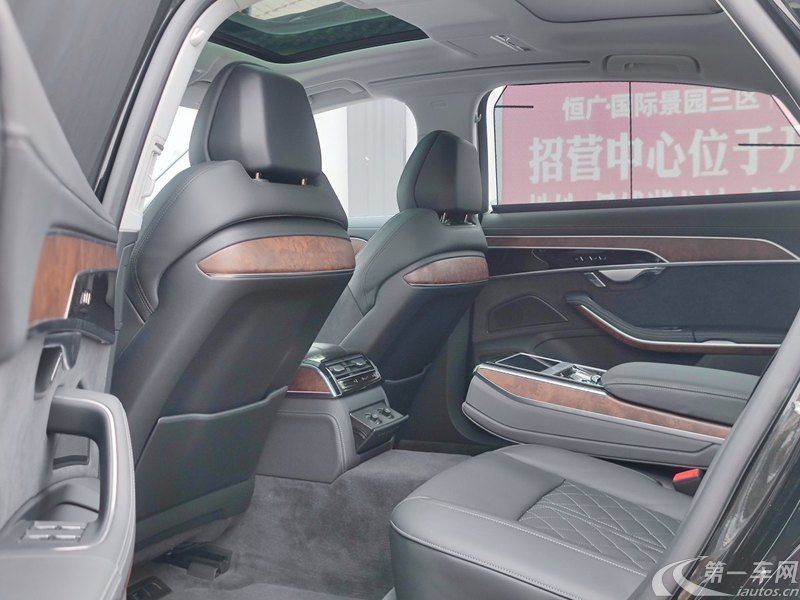 奥迪A8L 50 [进口] 2023款 3.0T 自动 汽油 尊享型 