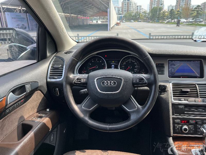 奥迪Q7 40 [进口] 2014款 3.0T 自动 运动型 