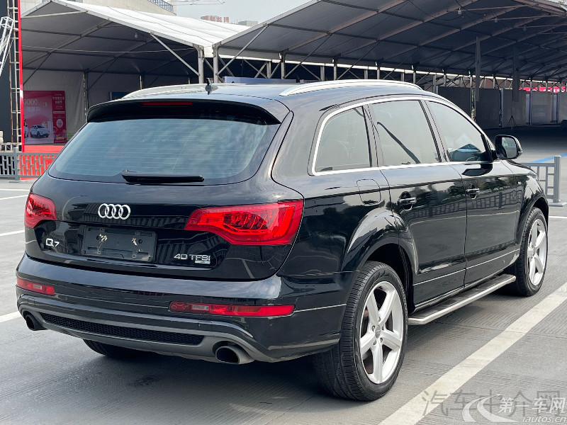 奥迪Q7 40 [进口] 2014款 3.0T 自动 运动型 