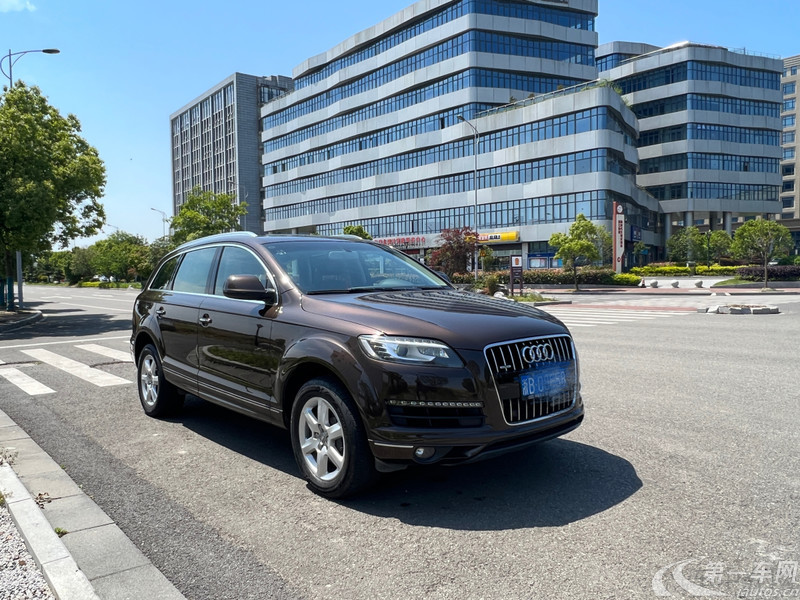 奥迪Q7 [进口] 2011款 3.0T 自动 进取型 